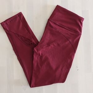🧡 Victoria's Secret Sport Knockout Maroon Criss Cross Detail Leggings